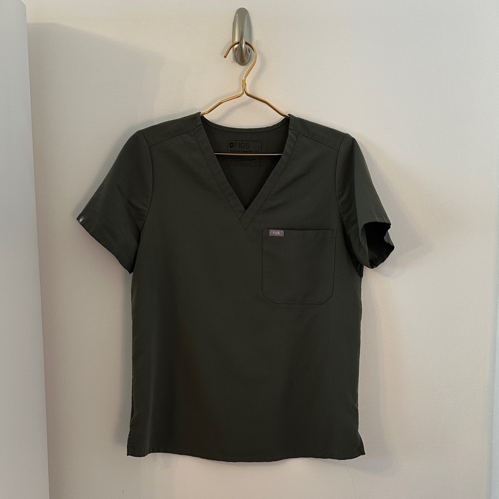 Figs Moss green women’s V-Neck Short Sleeve Scrub Top